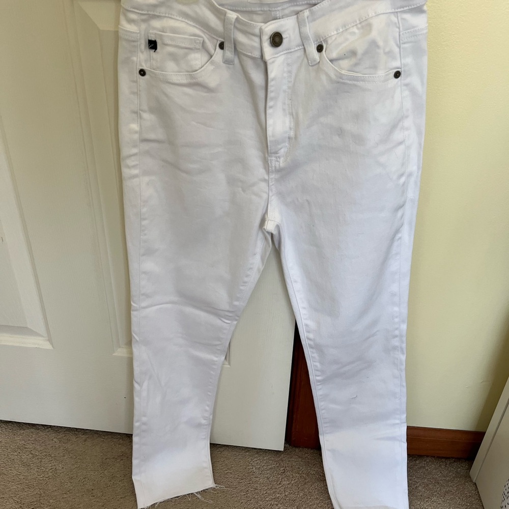 KanCan White Ankle Cropped Jeans